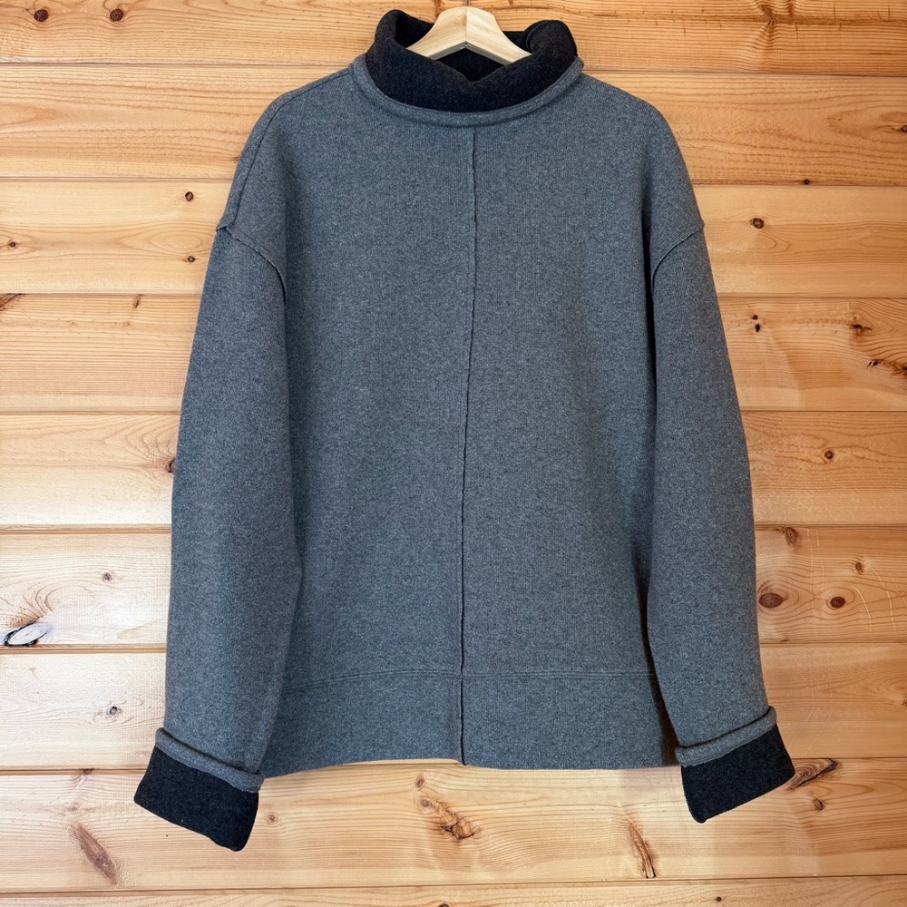 Frame Denim Large Wool Blend Oversized Turtleneck Sweater Gray and Black